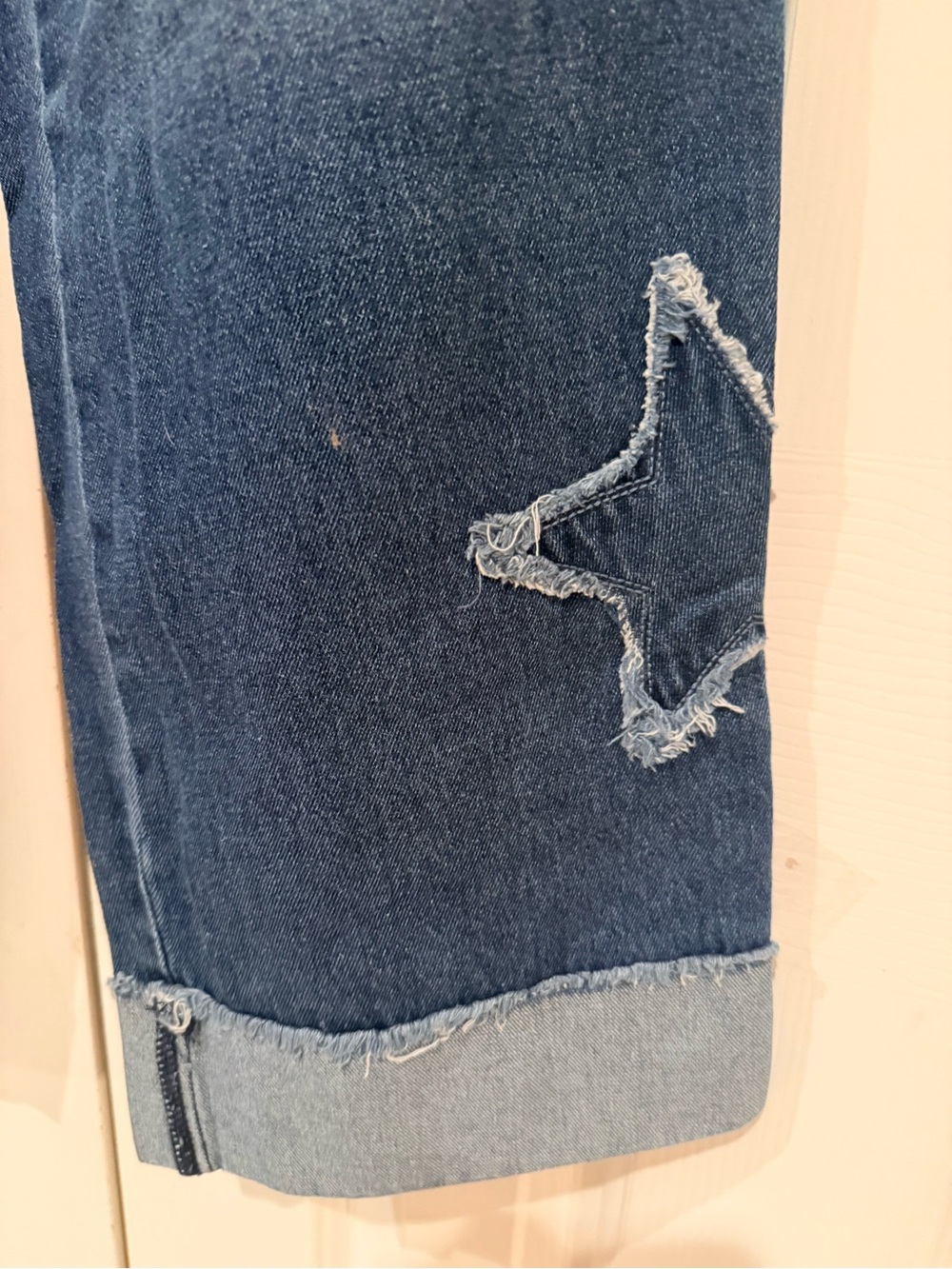 Ashley Mason Dark Blue Straight-Leg Jeans with Frayed Star Appliqués - Picture 6 of 11